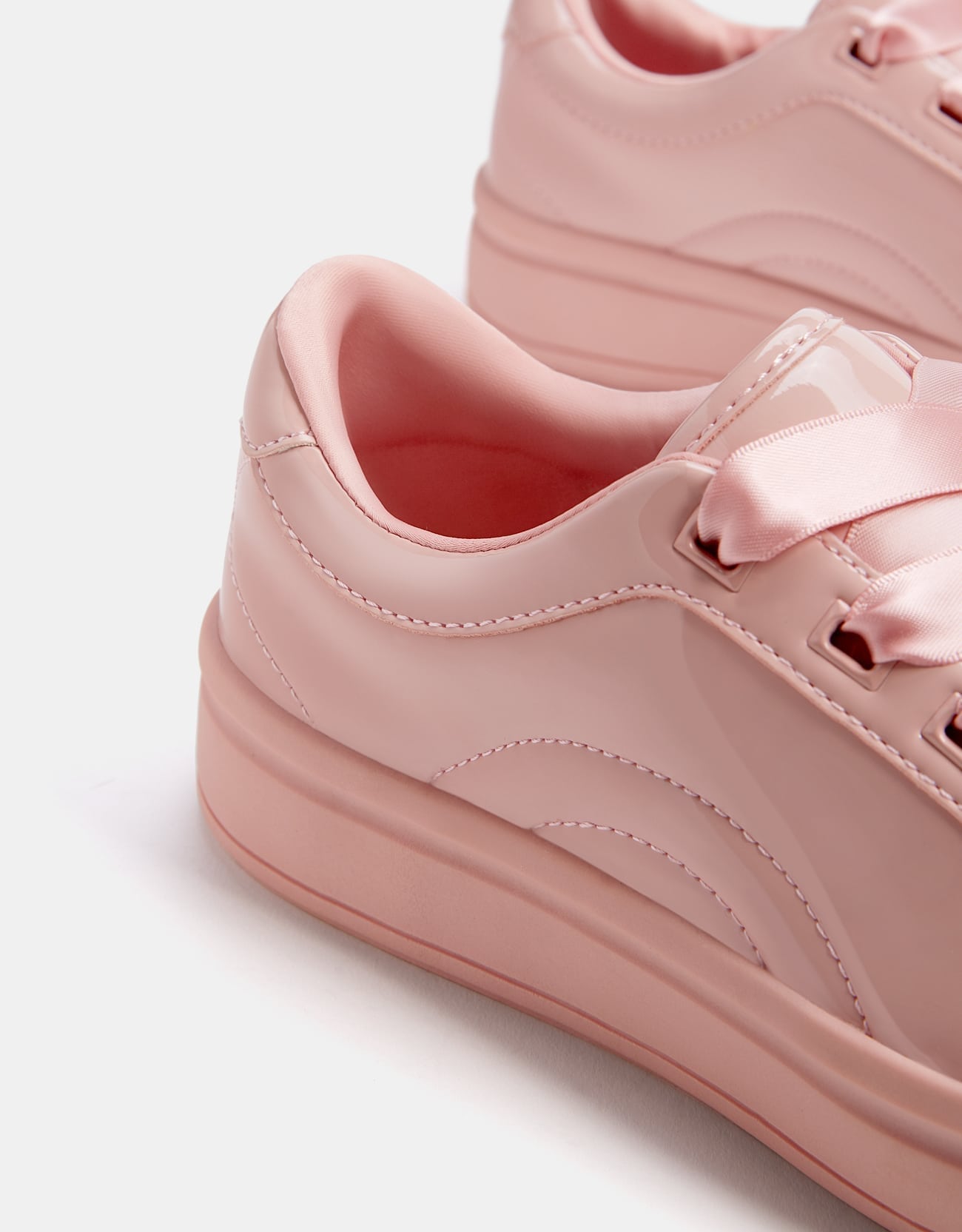 Faux Patent Sneakers - Imagen 4