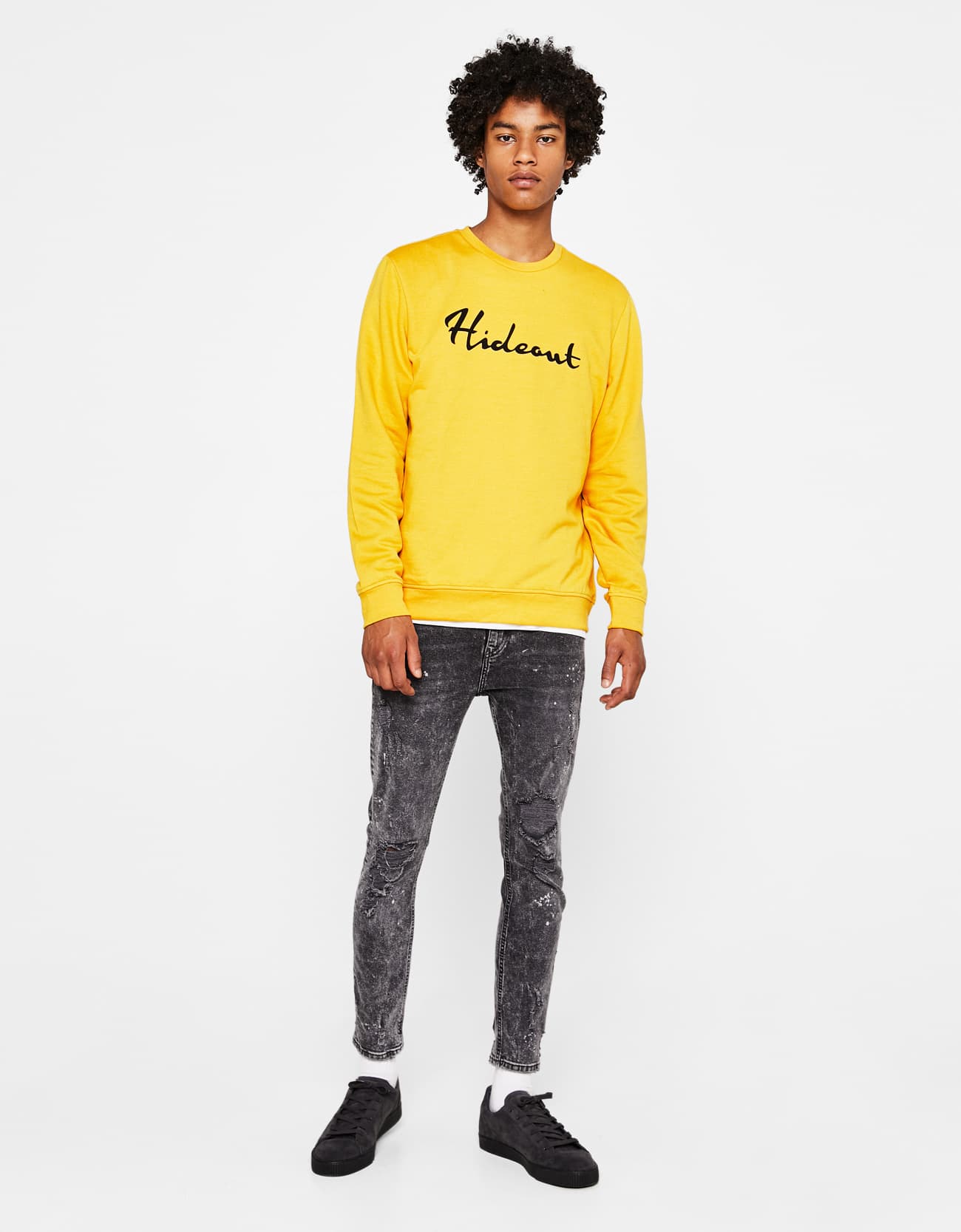 Yellow Sweatshirt - Imagen 4