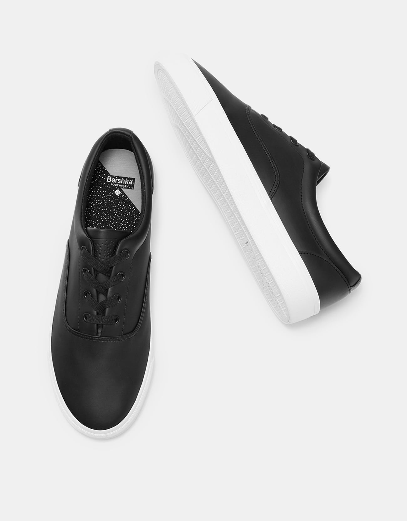 Black Sneakers - Imagen 2