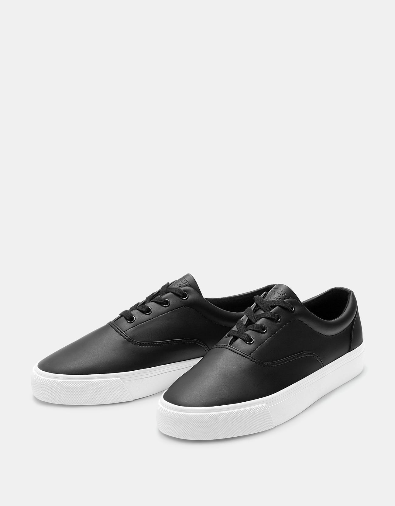 Black Sneakers - Imagen 4