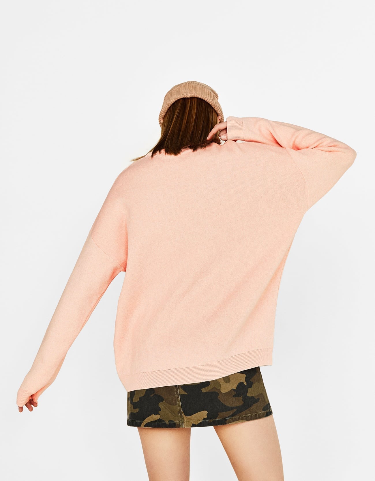 Oversized sweater with slogan - Imagen 3